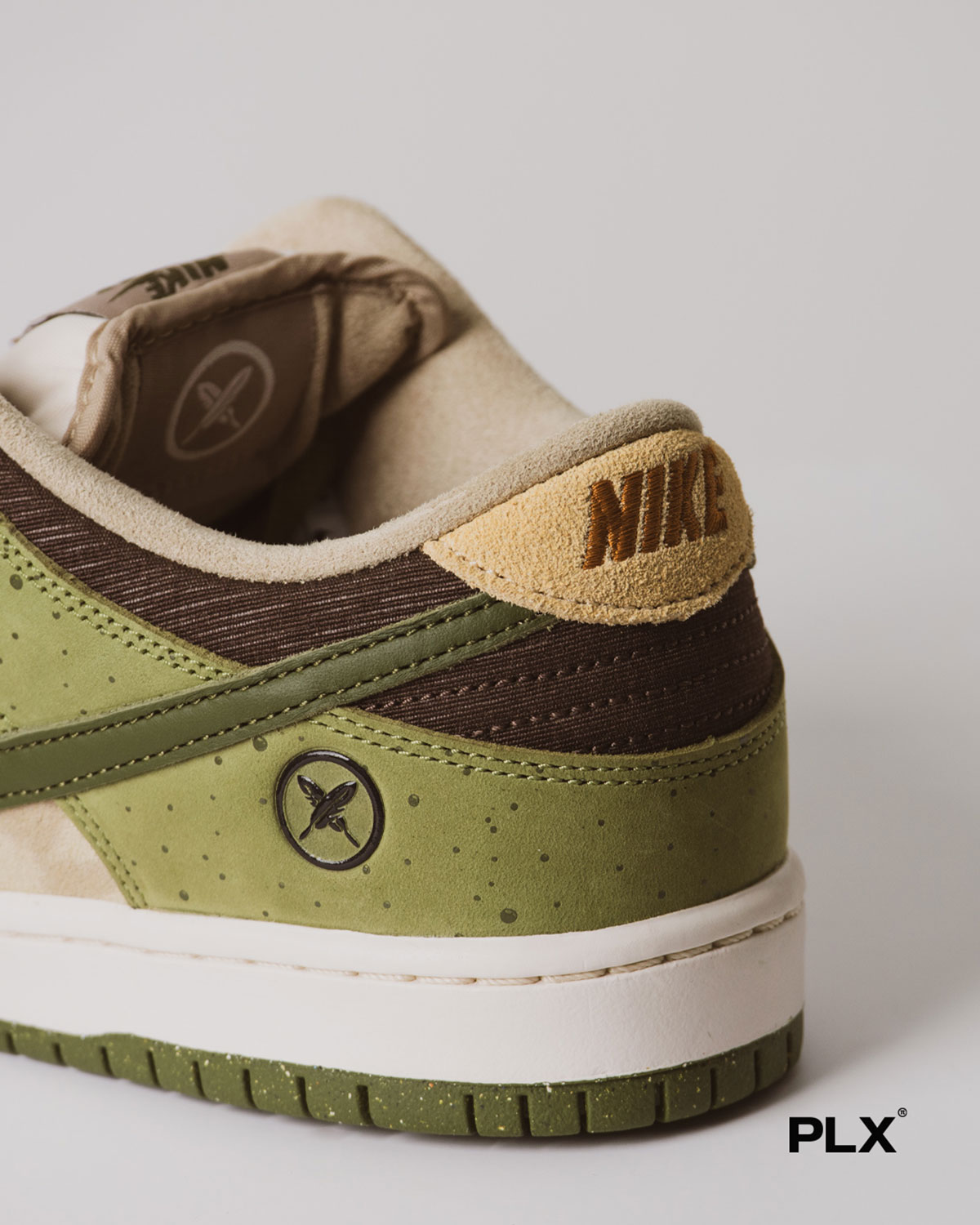 Кроссовки Yuto Horigome Nike Sb Dunk Asparagus Hf8022 300 2