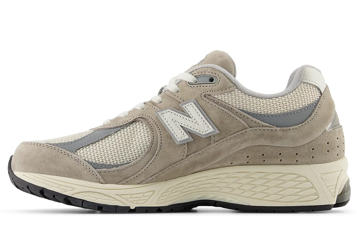 Белье New Balance 2002r из сухого камня, 2002rrd 5